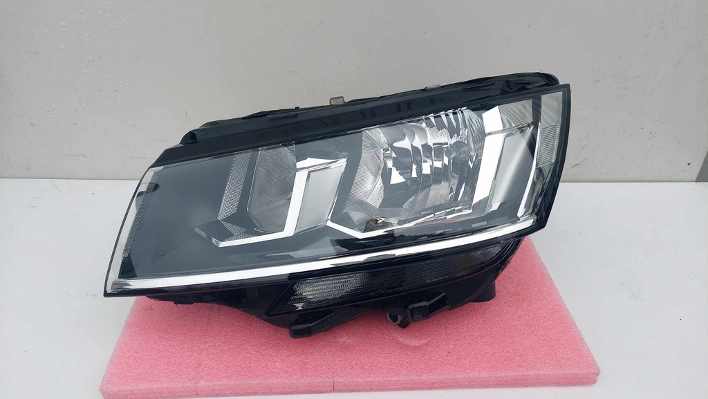 фото №1, Volkswagen t6.1 transporter лампа левая перед передняя обычная 1401