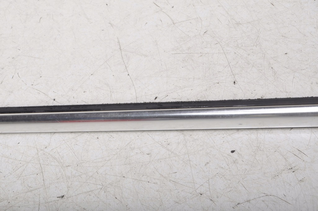 фото №7, Volvo s60 ii v60 молдинг скло підвіконна передня права