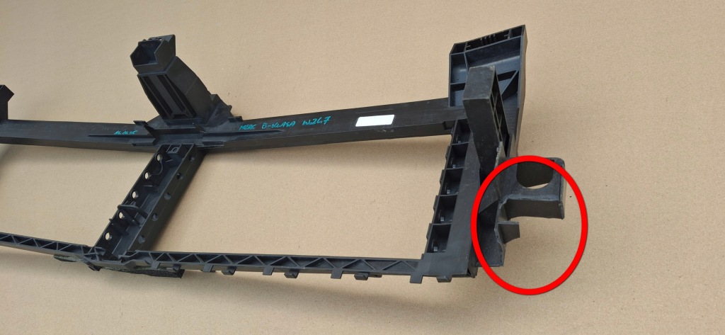 фото №8, Mercedes b-klasa w247 рамка кронштейн жалюзи воздуха a2478854500