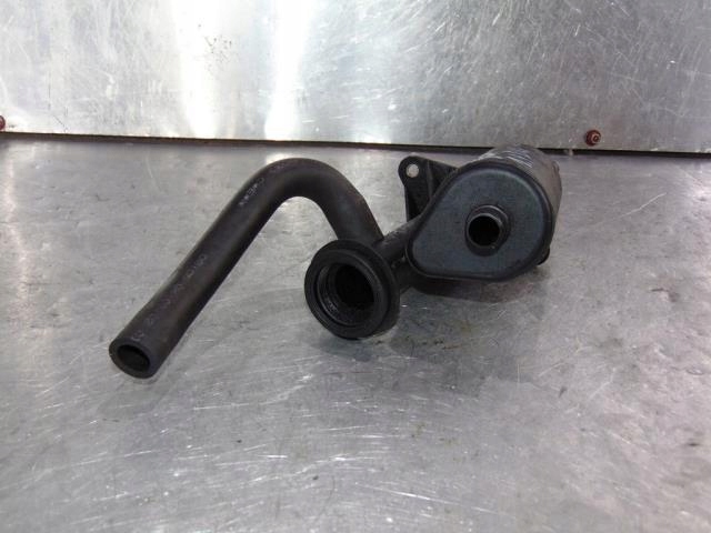 фото №2, Вентиляция картера масла renault scenic 1.9 dci