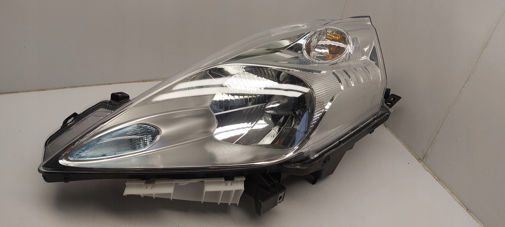 фото №1, Nissan leaf лампа передня ліва 10-2017 rok uk anglik