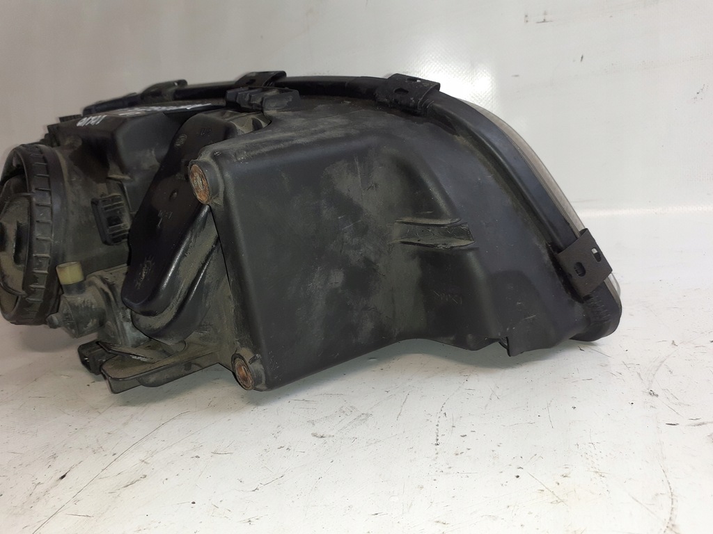 фото №8, Лампа левая передняя volvo v70