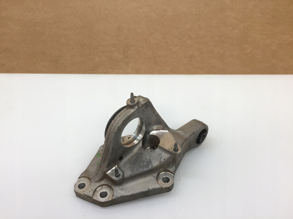 фото №1, C4 picasso ii 2.0 hdi кронштейн опора полуось