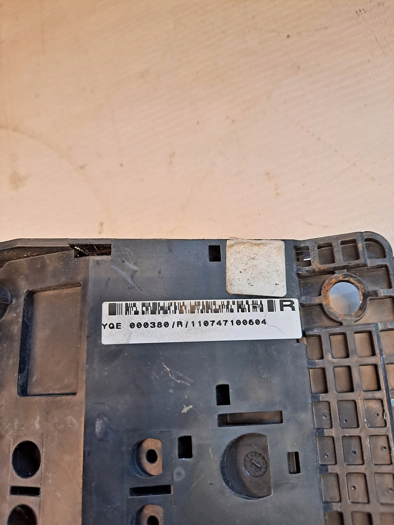 фото №5, Коробка предохранителей land rover freelander i 2.0d yqe000380