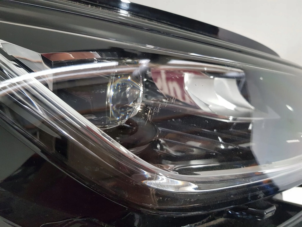 фото №15, Skoda kodiaq 2017 левая сторона лампы передние