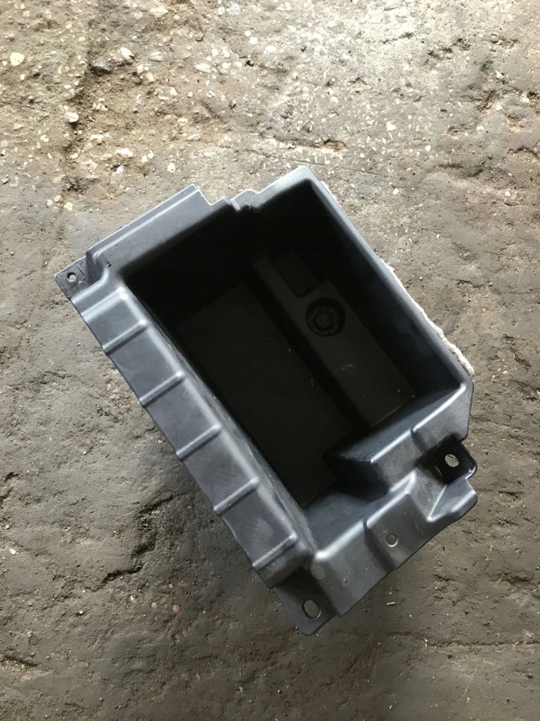 фото №1, Часть салона bmw x3 f25 9175130