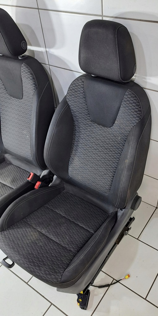 фото №5, Astra k v hb 5d сидіння заднє сидіння комплект