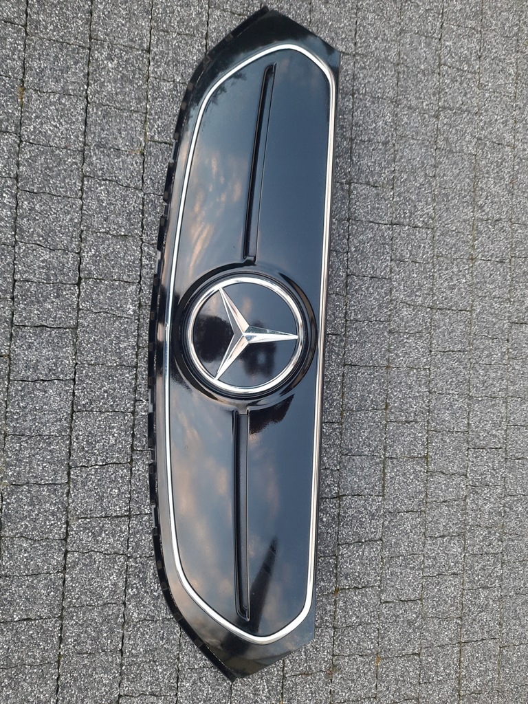 фото №1, Решітка радіатора решітка радіатора mercedes-benz eqa