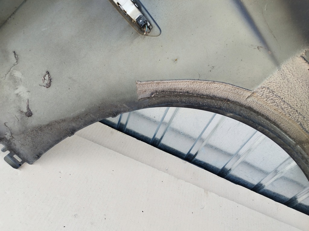 Крило ліве перед bmw 5 f10 f11 2010- колір 475 чорний  sapphire Зі Шроту