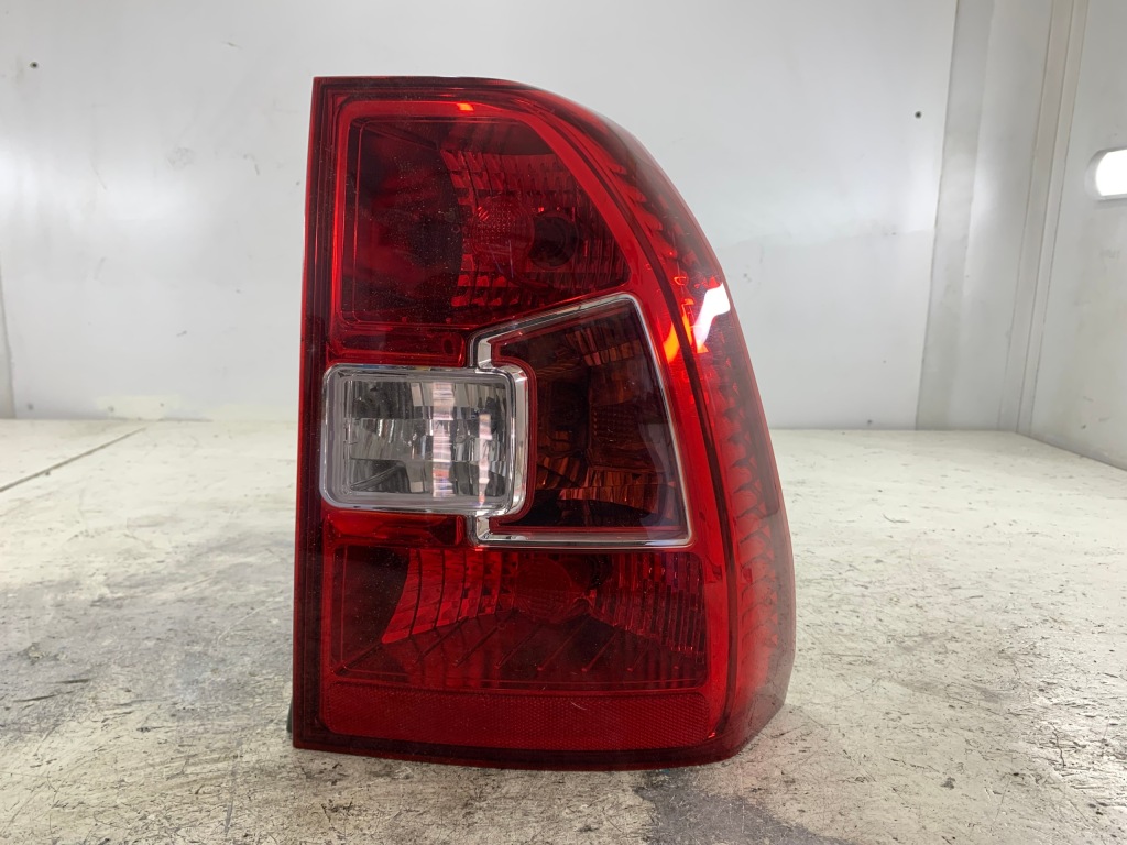 фото №2, Kia sportage ii lift лампа права задня