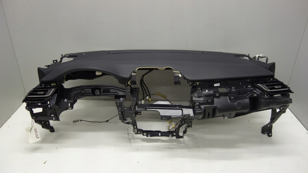 Купить Toyota chr приборная панель панель  оригинал