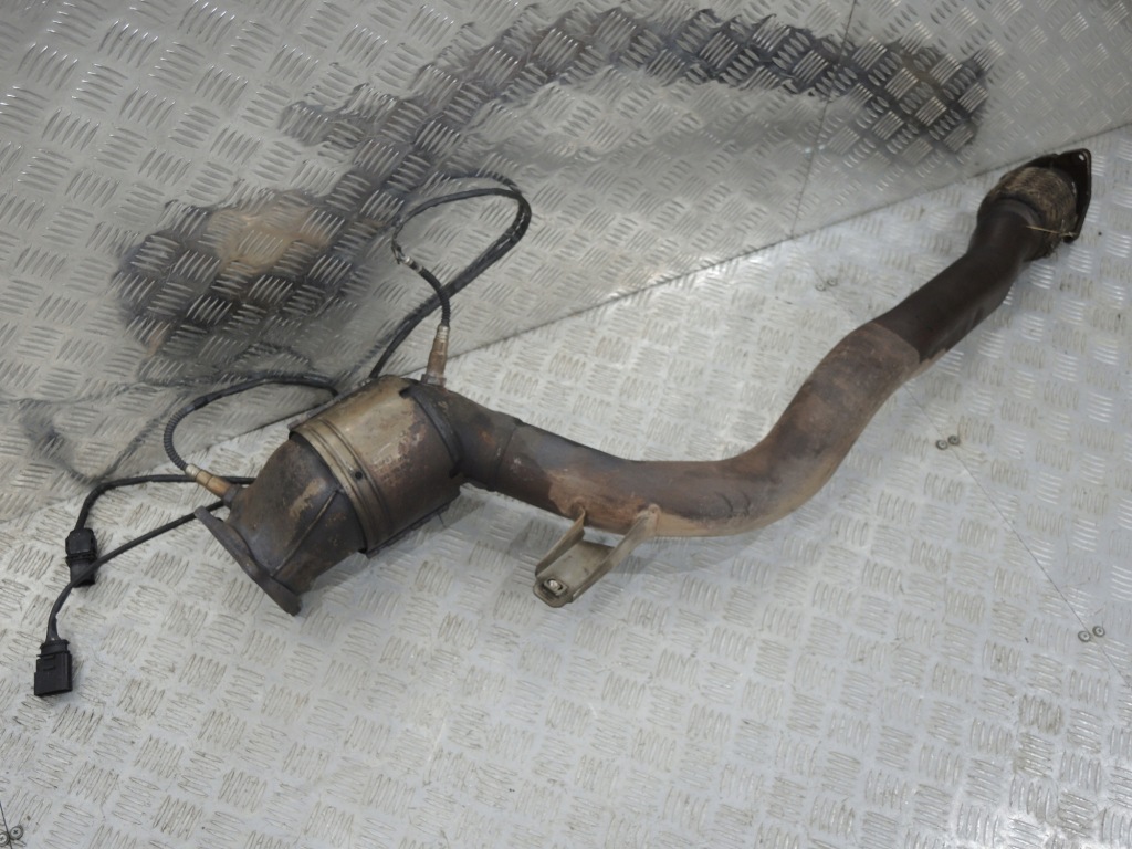 Купити Bentley continental gt каталізатор лівий 3w0253059c