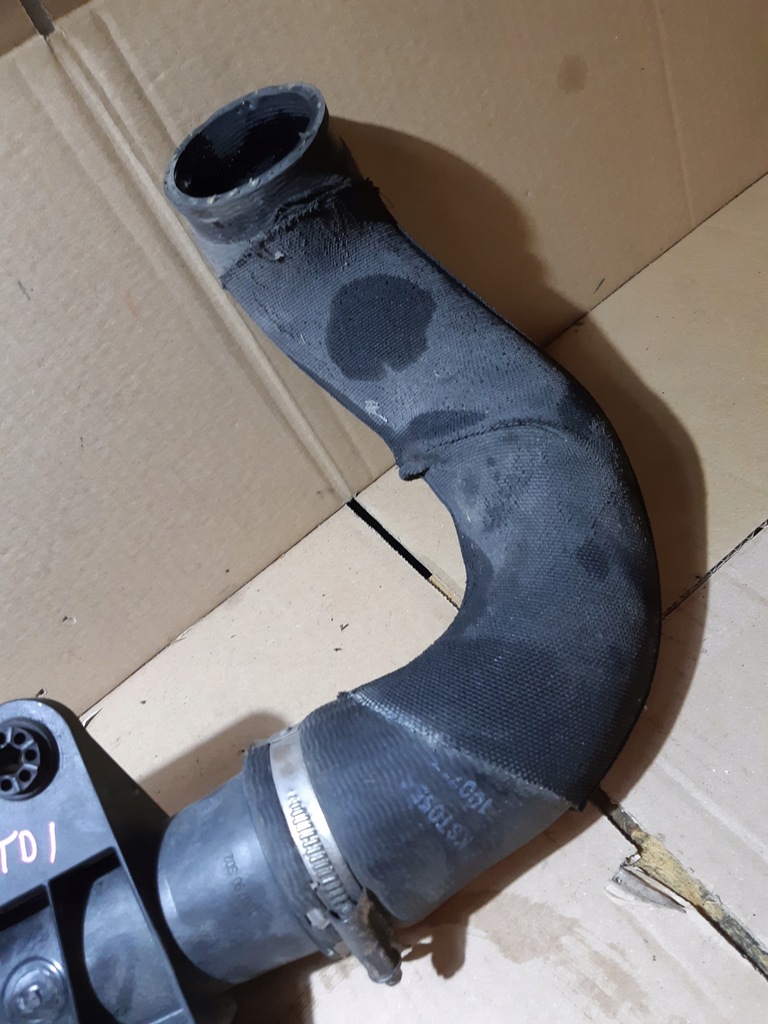 фото №10, Audi a7 4g 3.0 tdi шланг труба интеркулер 4g0145737ag