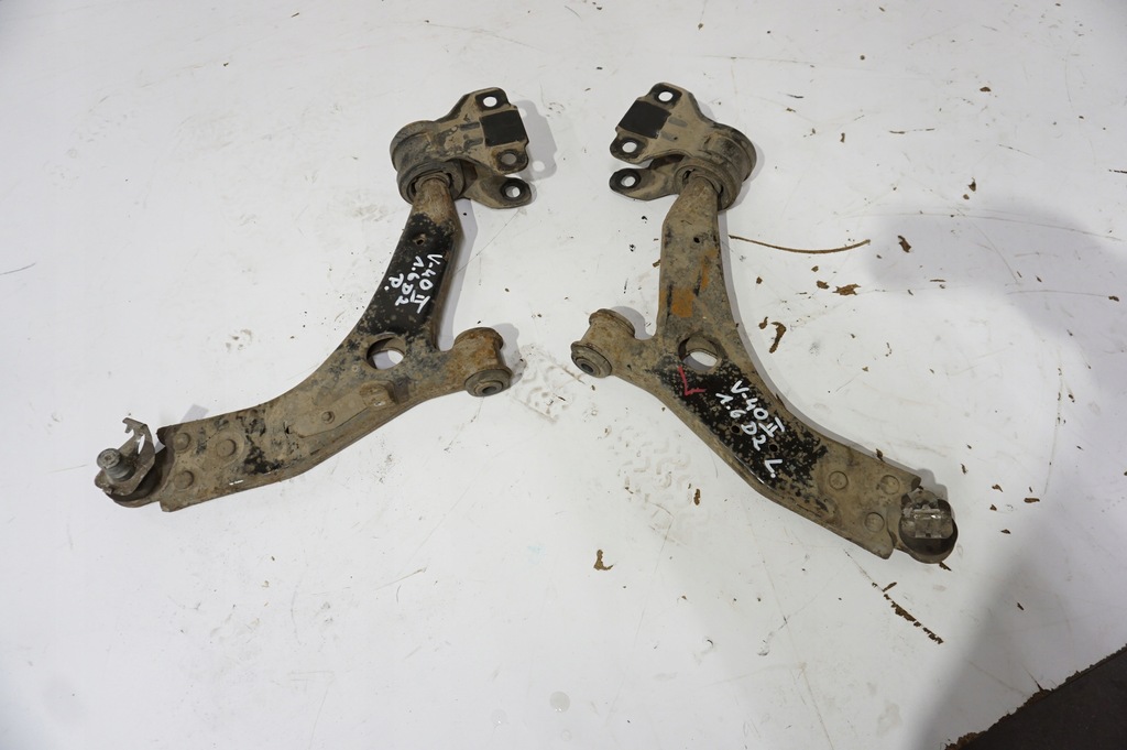 фото №1, Рычаг правый перед volvo v40 ii