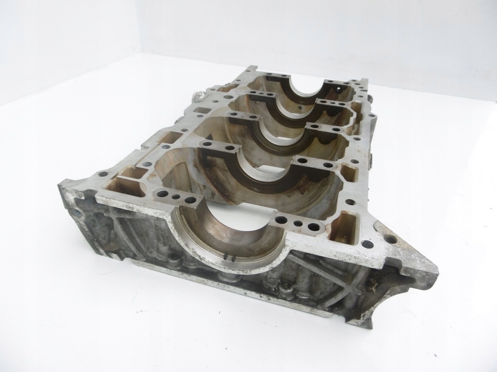 фото №9, Основание вала коленчатого volvo xc90 s80 4.4 v8