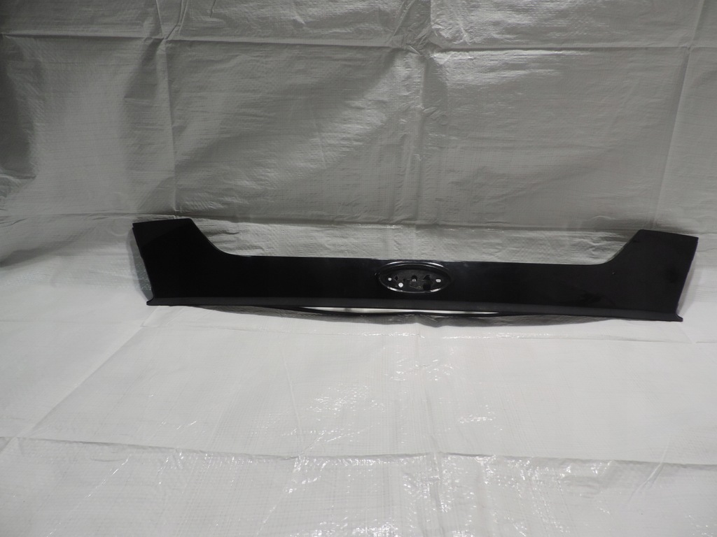 фото №1, Накладка кришки багажника ford kuga mk2 lift