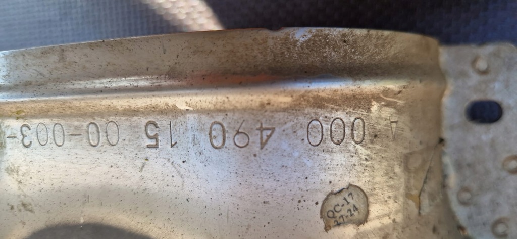 фото №7, Mercedes e klasa w214 наконечник выхлоп левая a0004901500