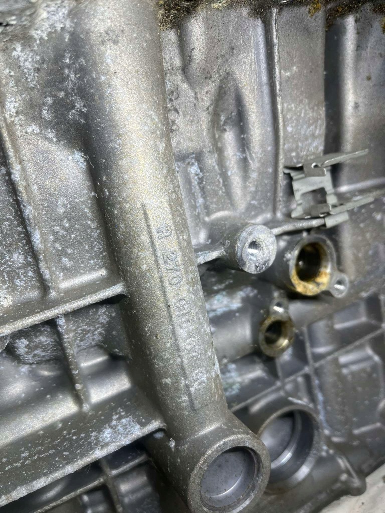 Блок двигуна a2700106100 w176 w117 w156 1.6cgi m270.910 mercedes, поршні wał Київ