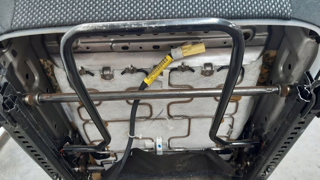 фото №10, Сидіння сидіння комплект toyota avensis t25 1,8i