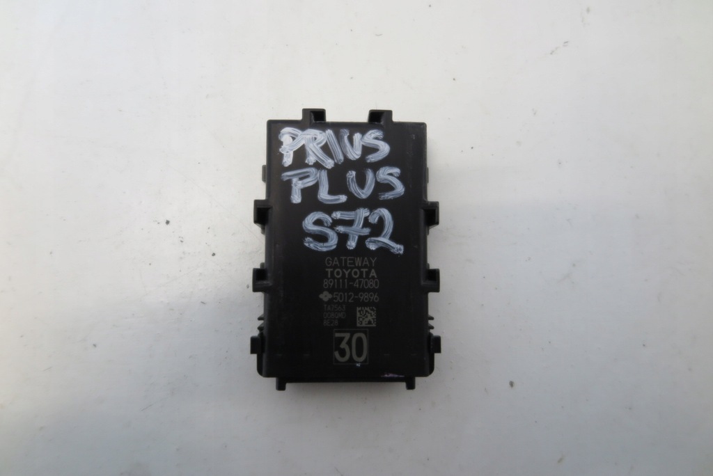 фото №1, Toyota prius plus модуль шлюз 8911147080