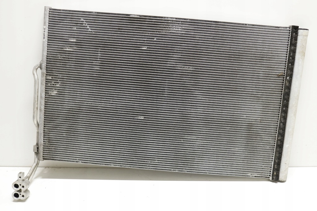 фото №1, Радиатор кондиционера cayenne 7p5 vw touareg 7p6