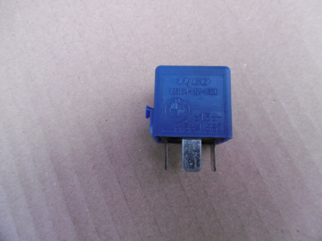 фото №1, Реле niebieski bmw оригінальний номер 8364582