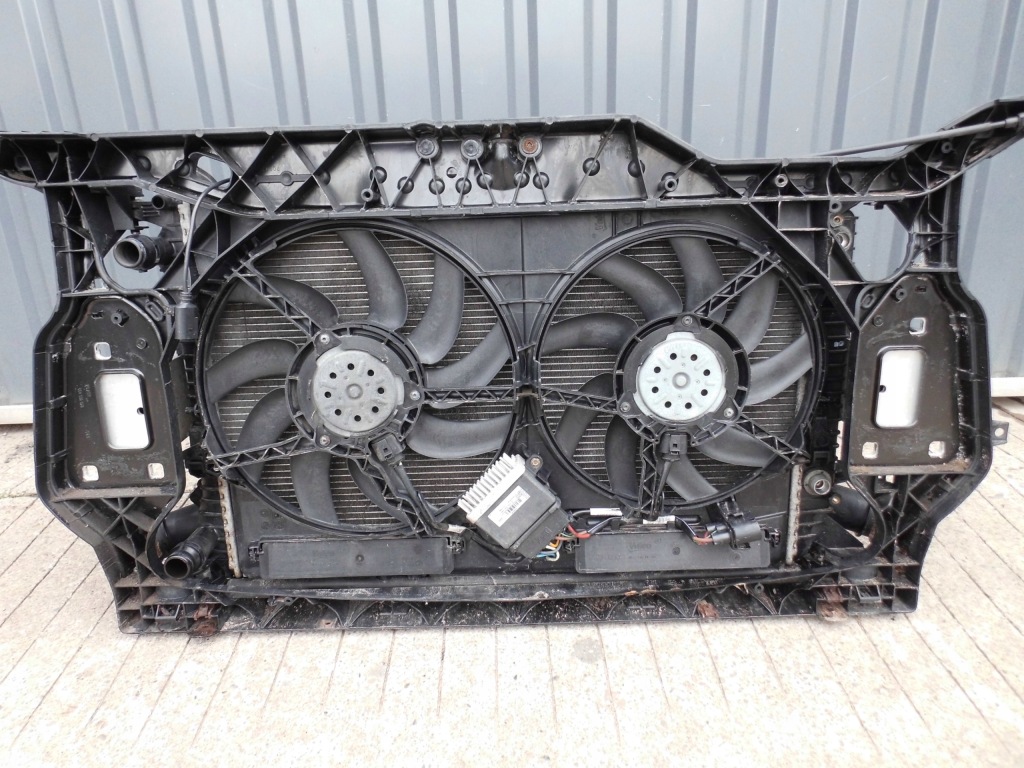 Ремень передний радиатор балка вентиляторы audi a4 b8 рестайлинг  2.0tdi автоматическая коробка передач Киев