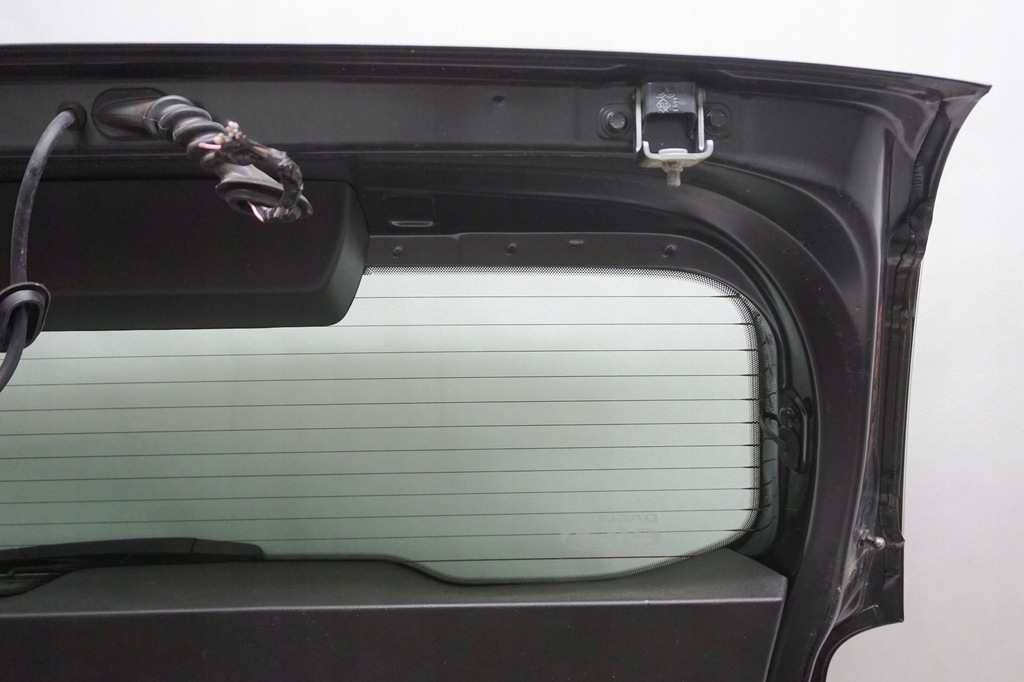 фото №13, Кришка багажника багажника задня комплектна dacia duster ii tekna