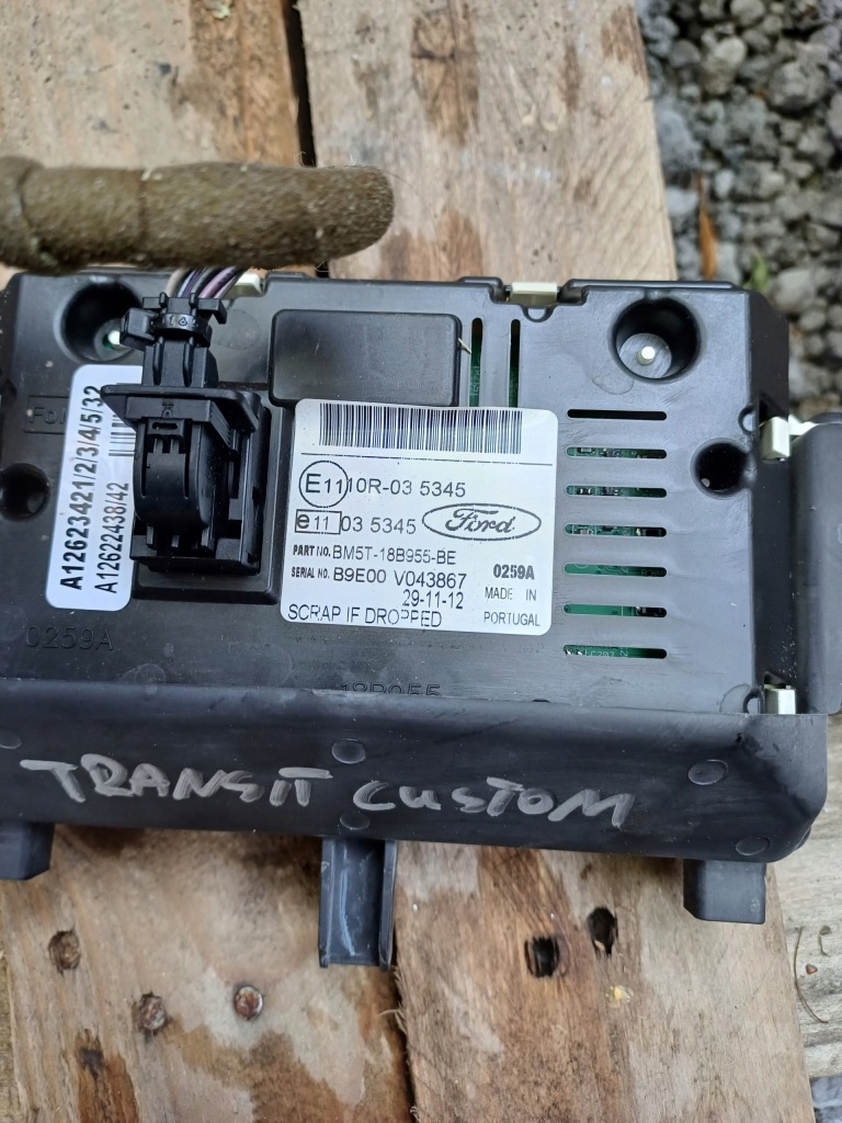 фото №2, Дисплей радио bm5t-18b955-be transit custom