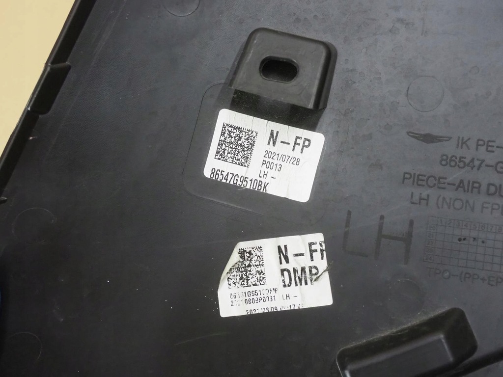 фото №15, Hyundai genesis g70 lift 21- 86547-g9510 заглушка перед ліва