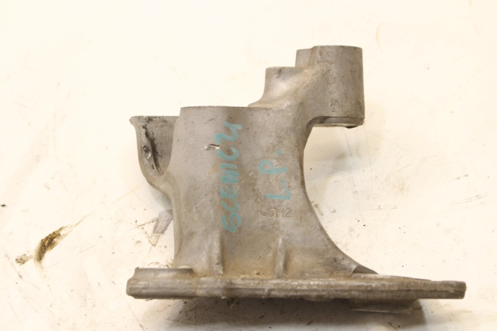 Левая кронштейн кронштейн стабилизатора 548512672r renault scenic iv Оригинал