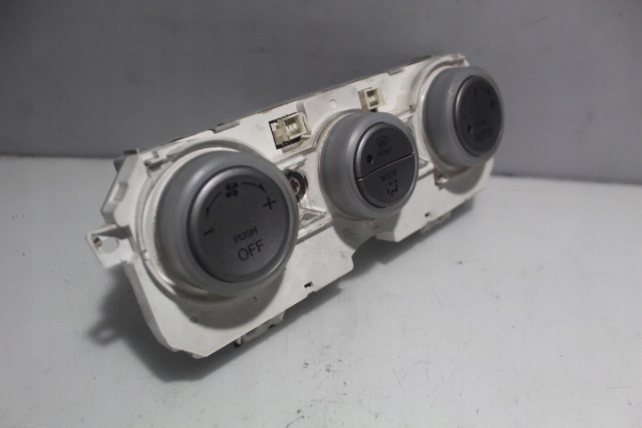 фото №3, Панель управление обдув mazda 6 i