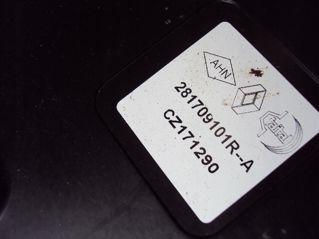 фото №7, Динамики renault twingo iii ze lift