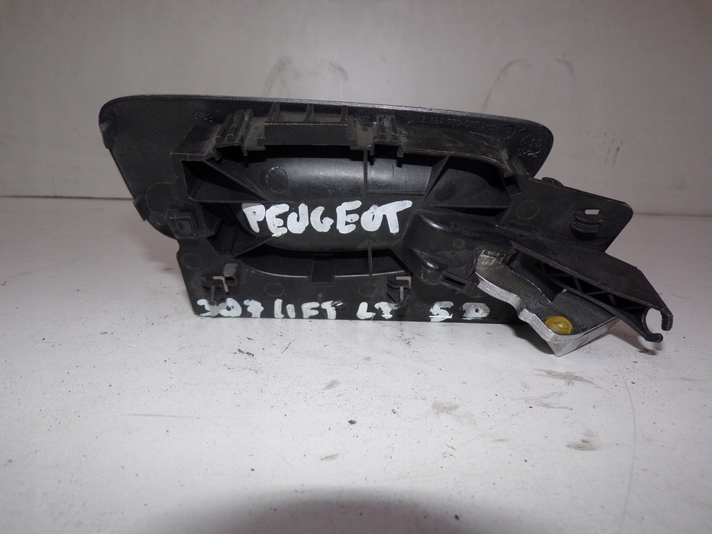 фото №4, Ручка внутренняя правый/левый задняя peugeot 307