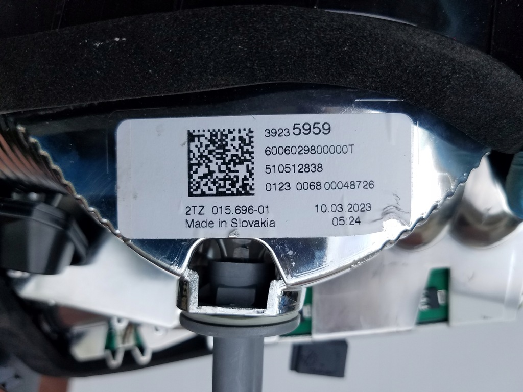 фото №3, Лампа задня w кришка opel crossland