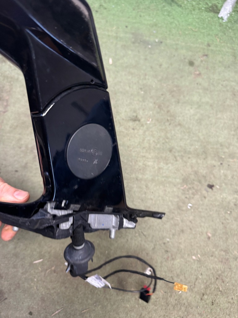 фото №10, Audi e-tron 4ke 18- камера дзеркало праве 4ke857410f