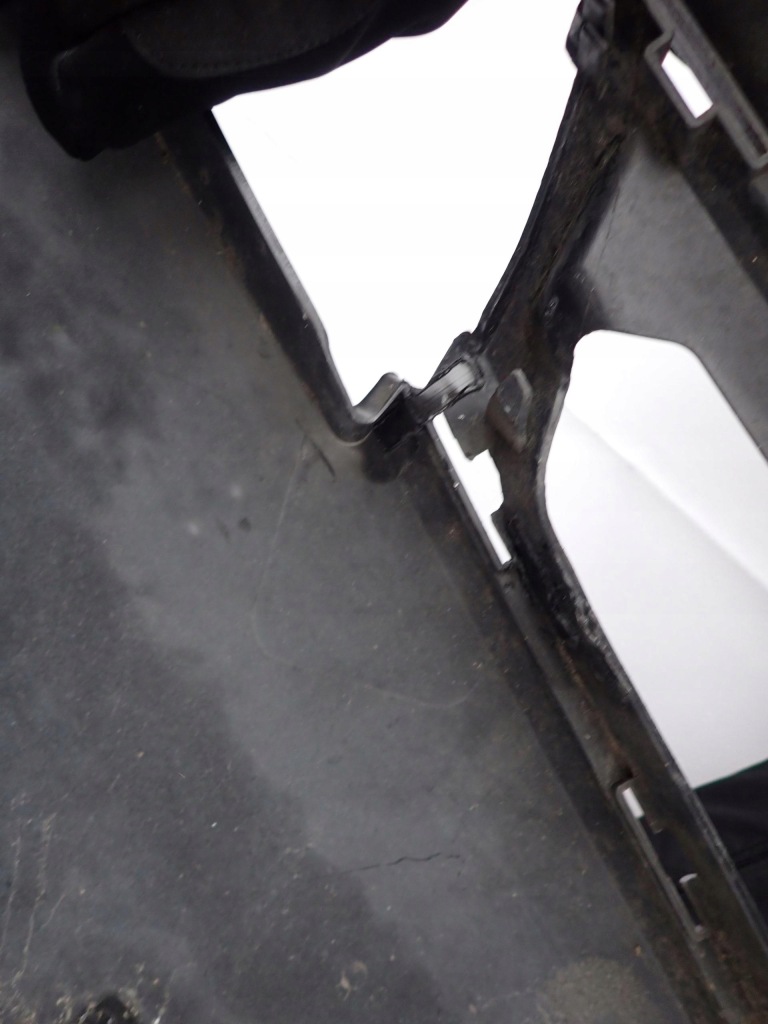 Renault scenic 3 рестайлинг  13-16 бампер перед передний pdc Цена