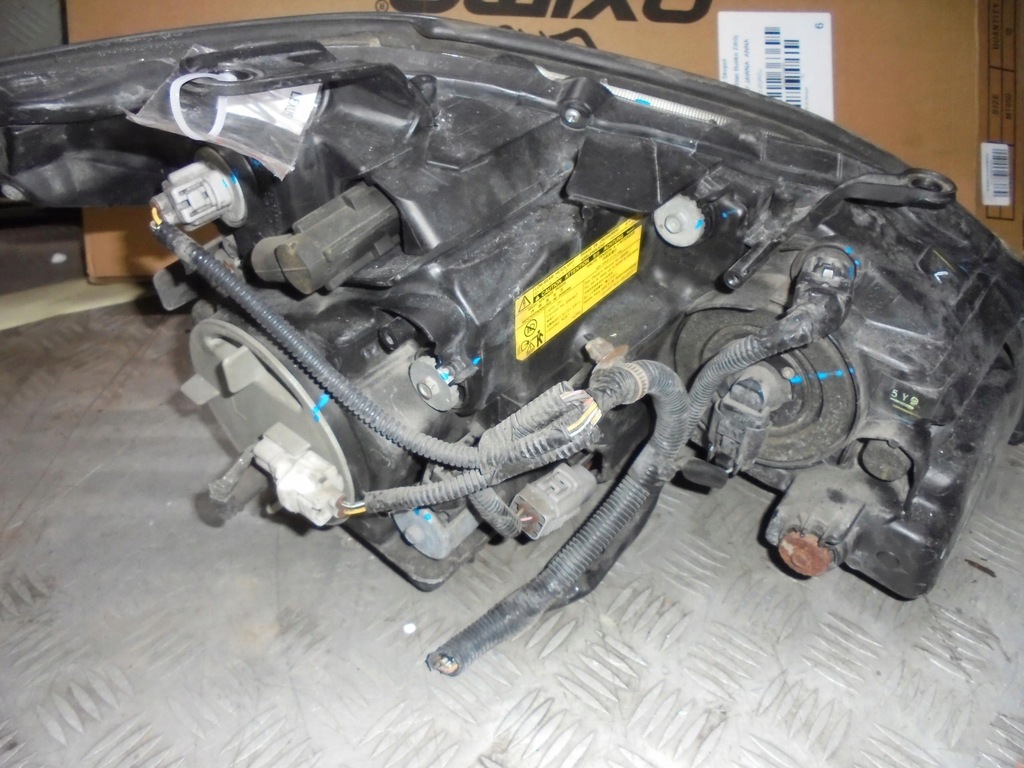 фото №3, Лампа левая перед ксенон lexus rx ii 400h 2007