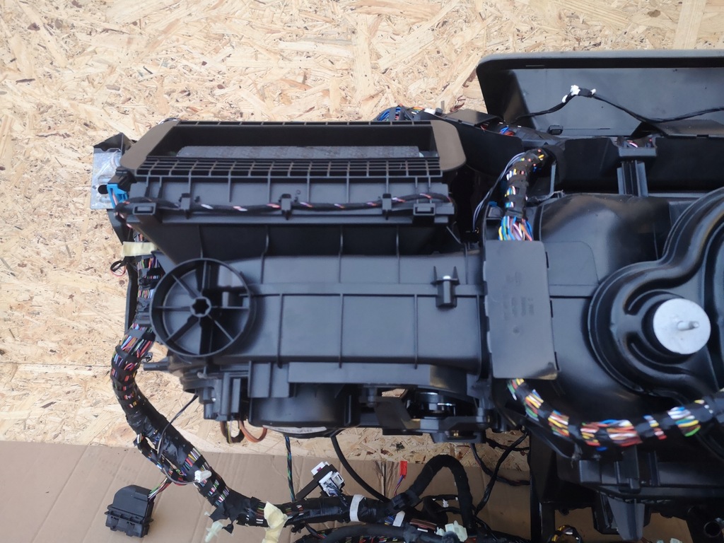 фото №11, Audi a3 rs3 8y обігрівач електропроводка каркас 5wb816005f 23r