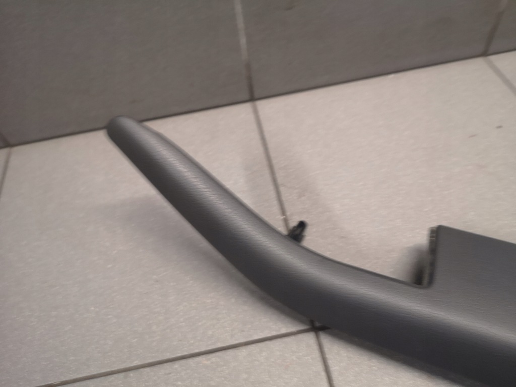 фото №9, Подлокотник обшивка правый перед a8 d3 4e0867174