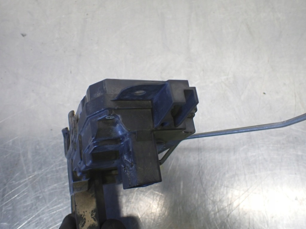 фото №7, Замок левый перед дверь opel zafira b 1.9