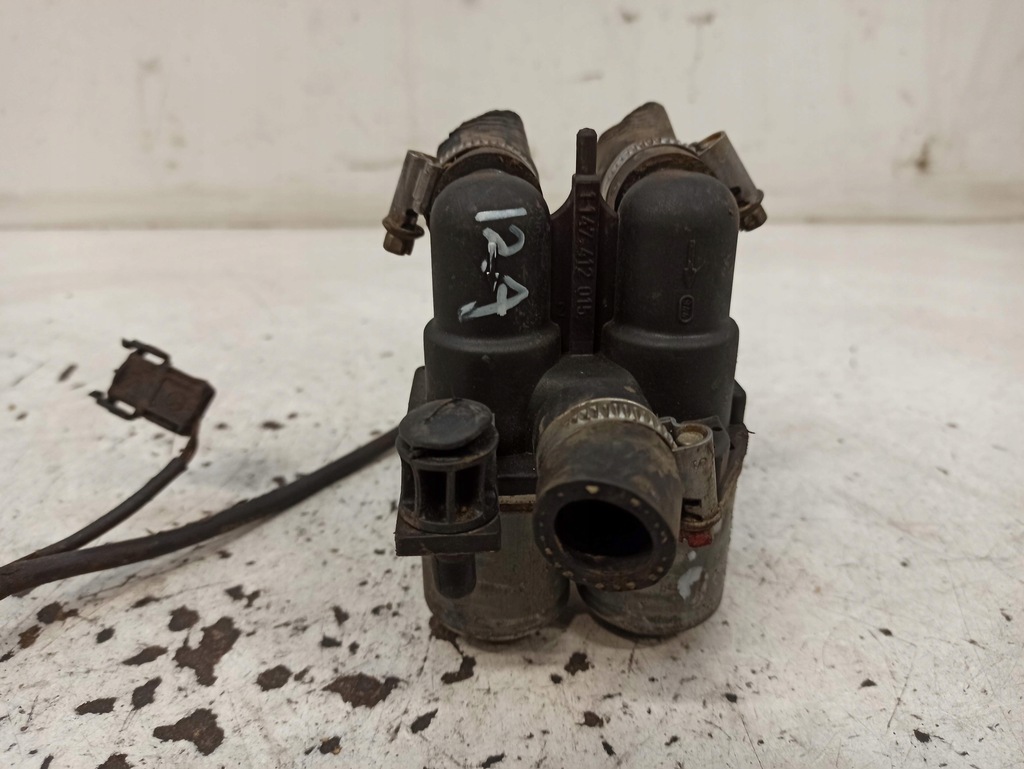 фото №8, Bmw 7 e65 3.0 d электроклапан 1147412015