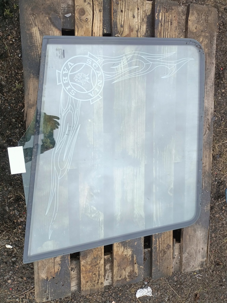 фото №1, Стекло двойной scania r боковая правая