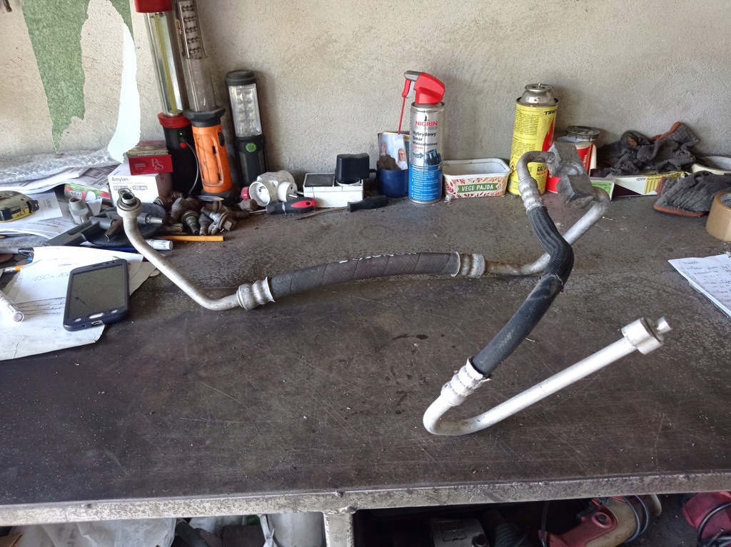 фото №1, Ford mondeo mk3 - трубка шланг кондиционера