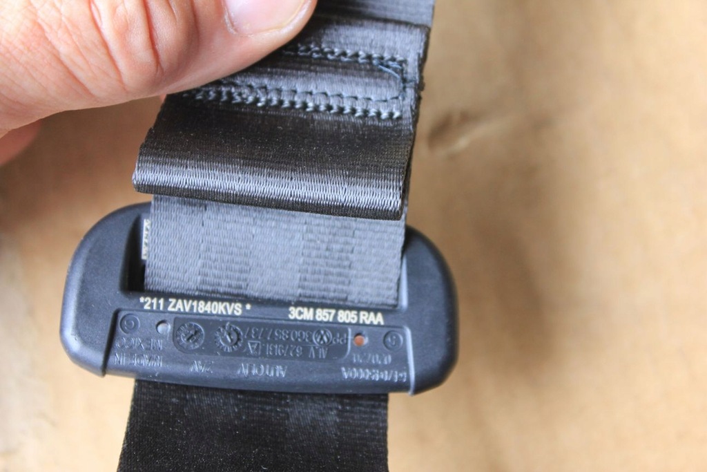 фото №3, Pas правый левый 2 ряд vw atlas cross sport