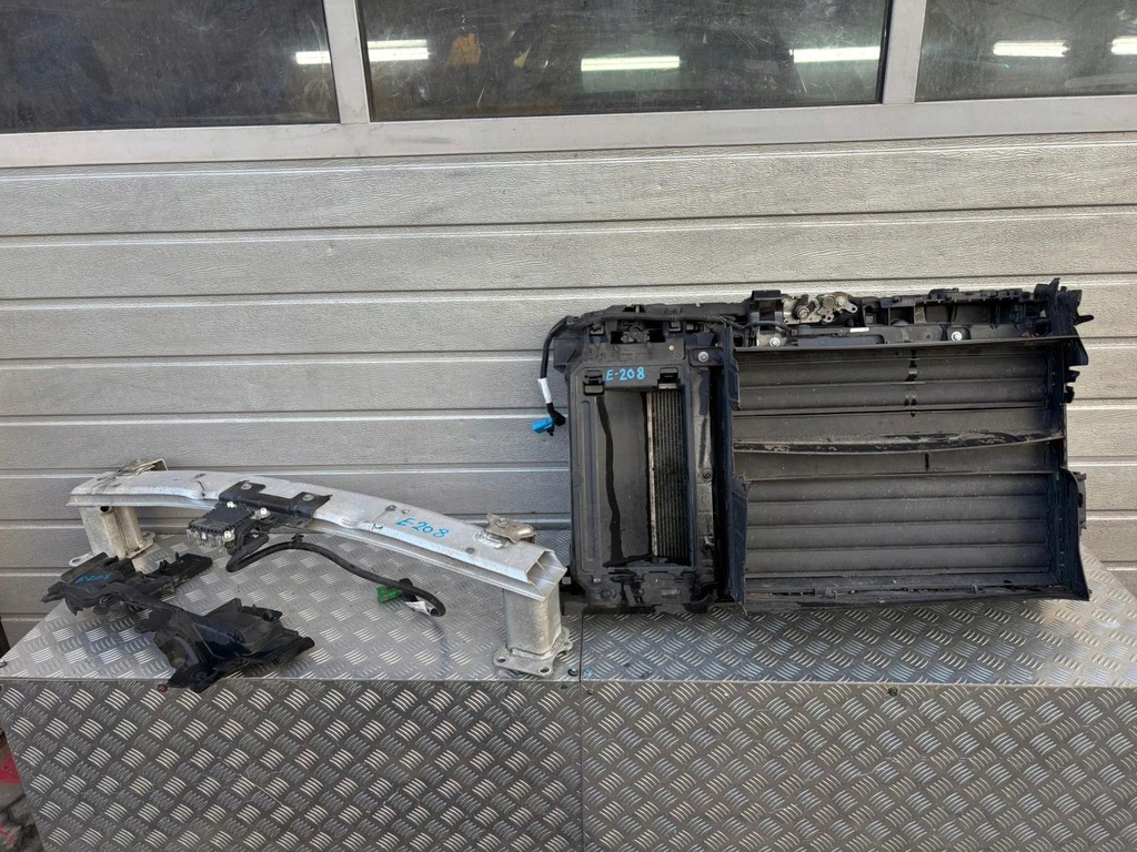 фото №1, Peugeot e-208 ii pas перед балка радиатор радар электрик 2020r.