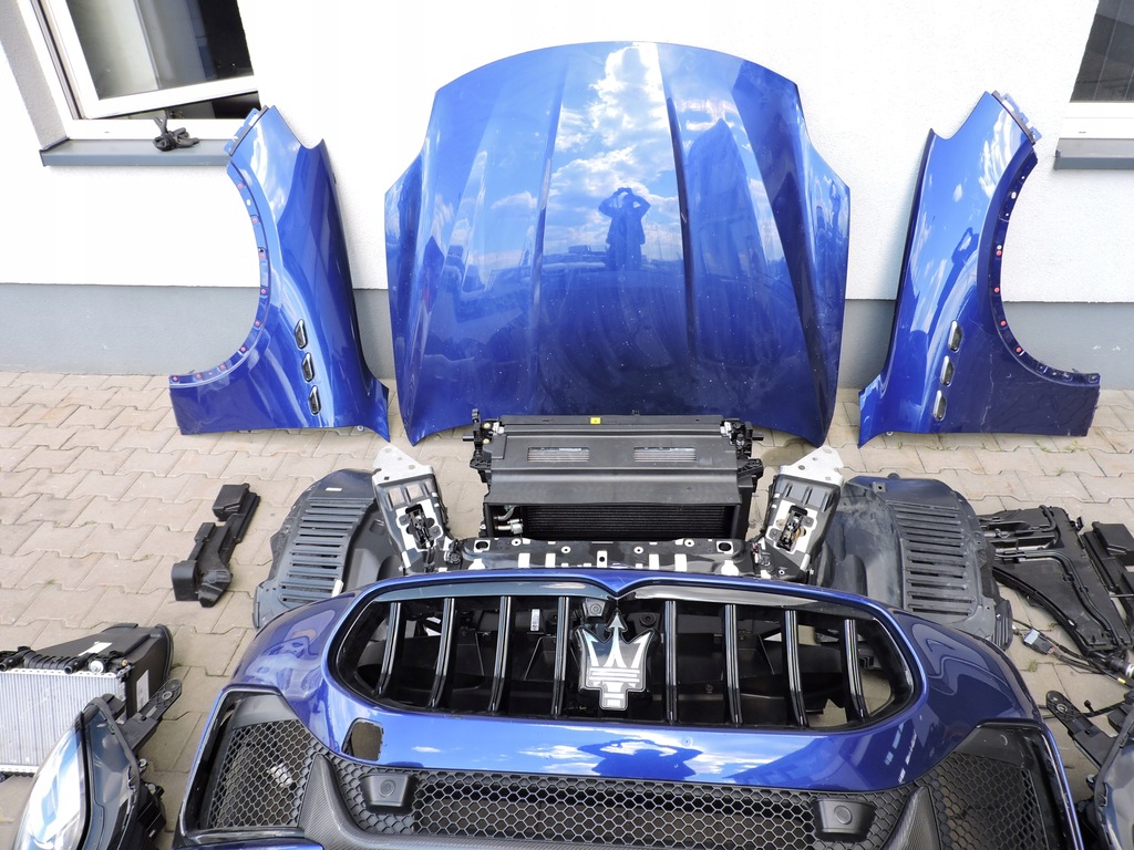 фото №7, Перед kompletny maserati grecale niebieski trofeo 3.0