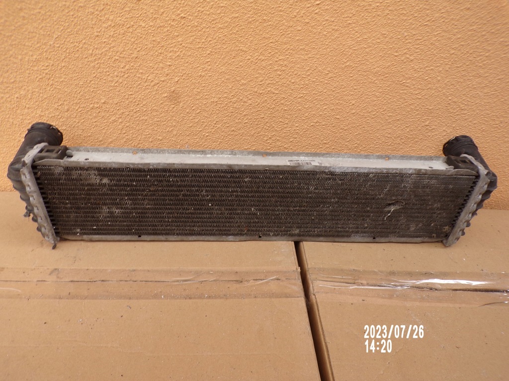 фото №1, Радіатор інтеркулер porsche cayman