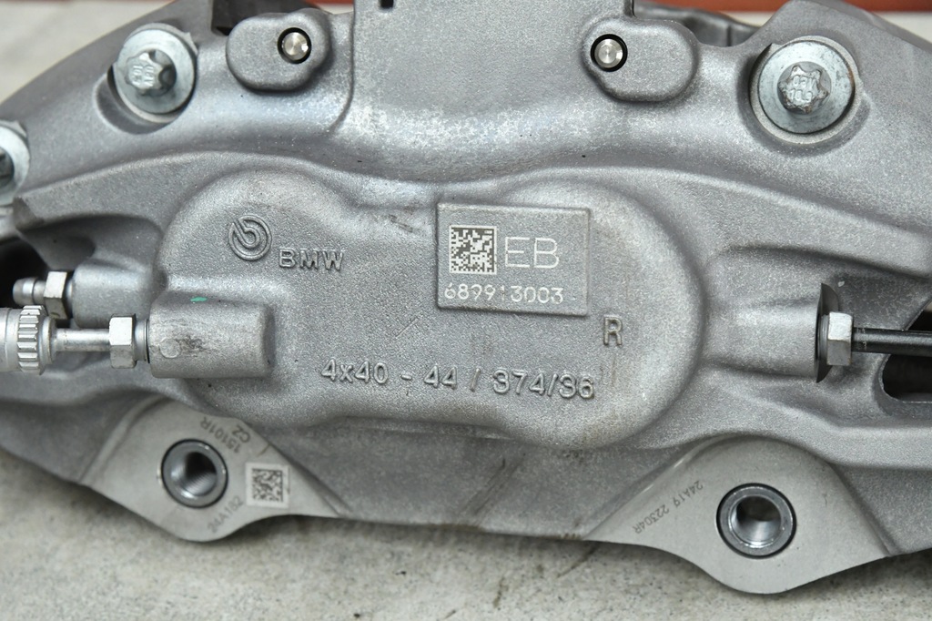 фото №7, Суппорт прижим тормозной правый перед bmw 5 g60 g61 7 g70 x3 g45 3733km