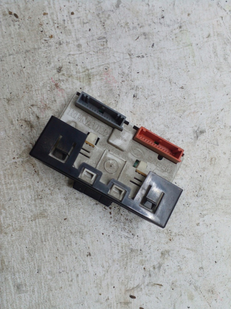 фото №2, Дисплей екран renault scenic i p8200028364a